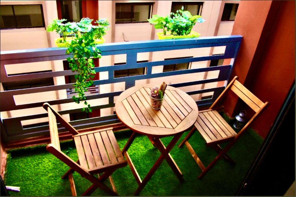 Luxurious KING Bed SUITE W/POOL. Well centered., Marakéš