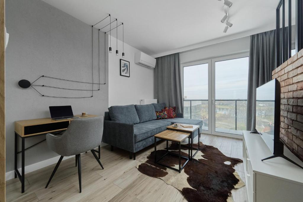 River View Studio with Balcony & FREE GARAGE Wrocław by Noclegi Renters, Vratislav