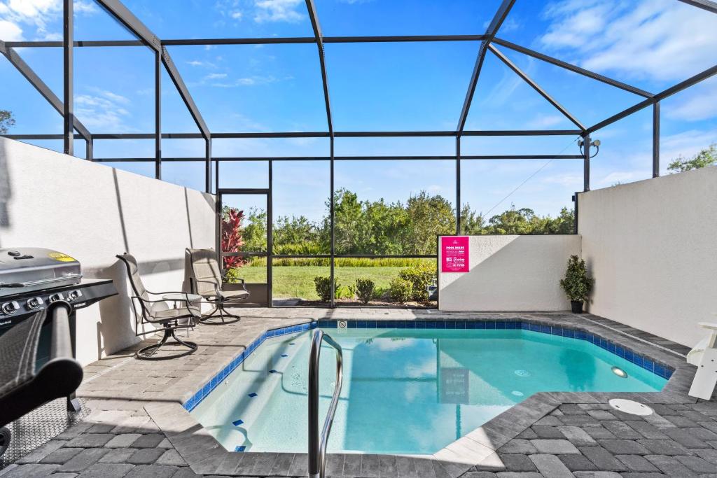 482 Captiva Drive, Davenport