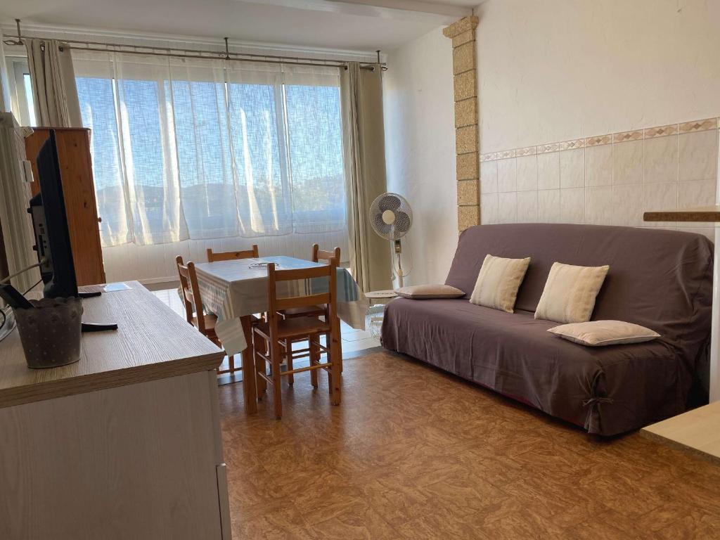 Charmant T1 lumineux avec cuisine équipée, coin nuit séparé et wifi - Balaruc-les-Bains - FR-1-553-48 - 1