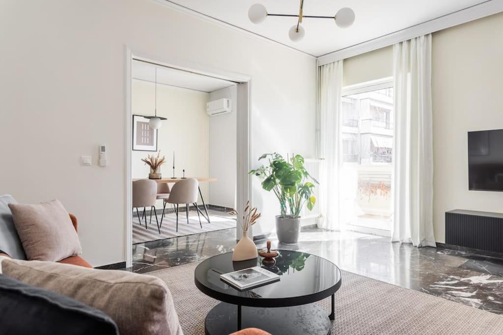 Upscale 3BR Apartment in Chalandri by UPSTREET, Athen