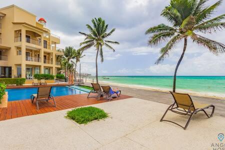 Oceanfront Condo a Block Off 5th in Heart of Playa - 5