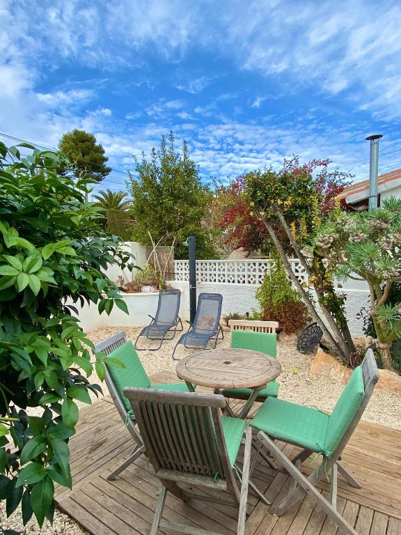 Bungalow Steps from Moraira - 2