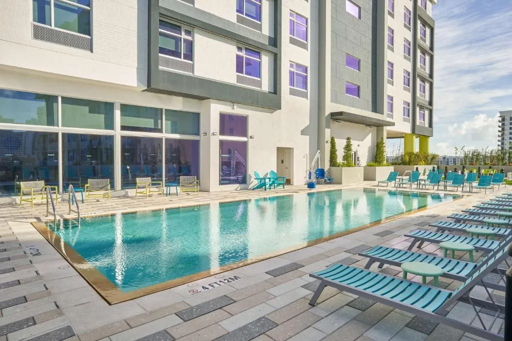 Tru By Hilton Fort Lauderdale Downtown-Flagler Village，位于劳德代尔堡的酒店