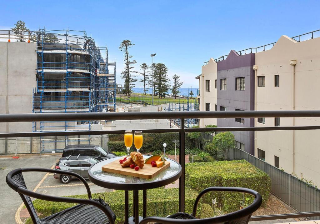 Magic on Manning, Kiama