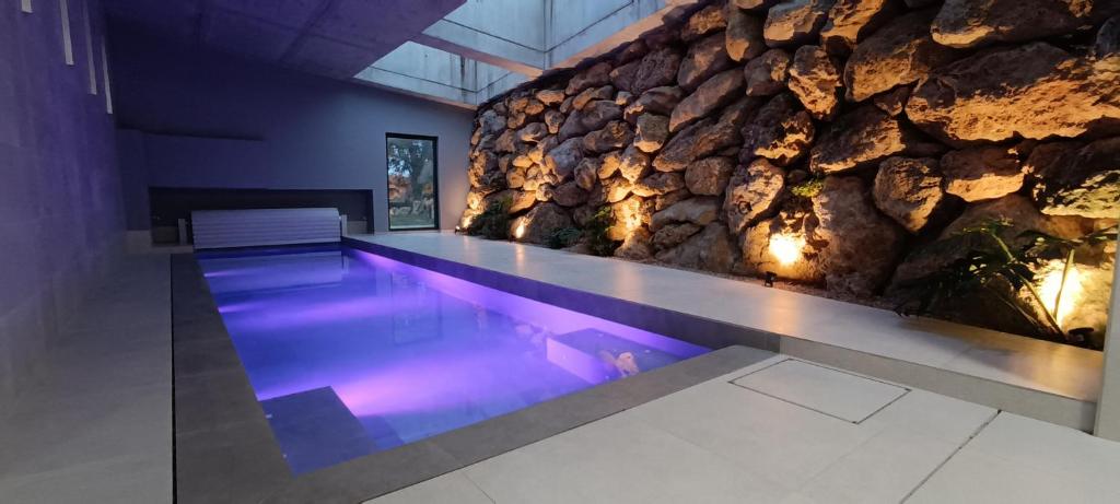 Casa Lou, architect villa with heated pool at Begur, 470m2 - 3