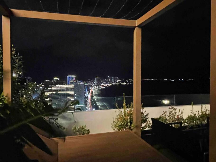 Holi Ocean Vista Sky Villa