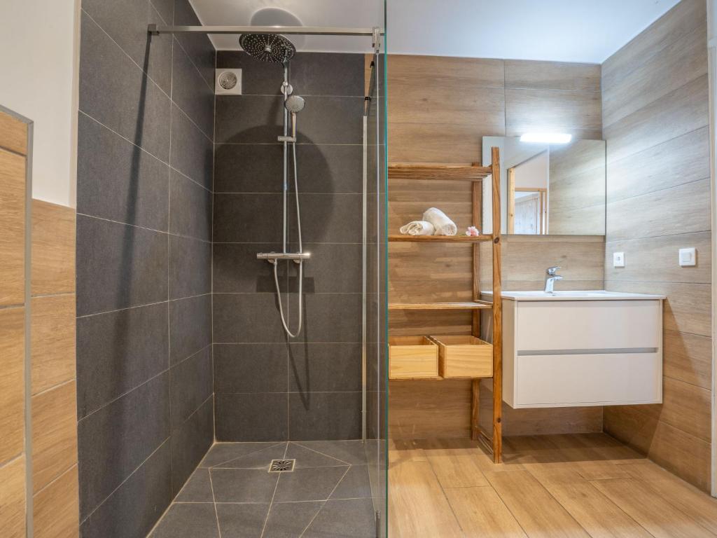 Apartment Les Louvans-2 by Interhome - 4
