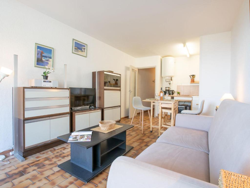 Studio Les Louvans-3 by Interhome - 2