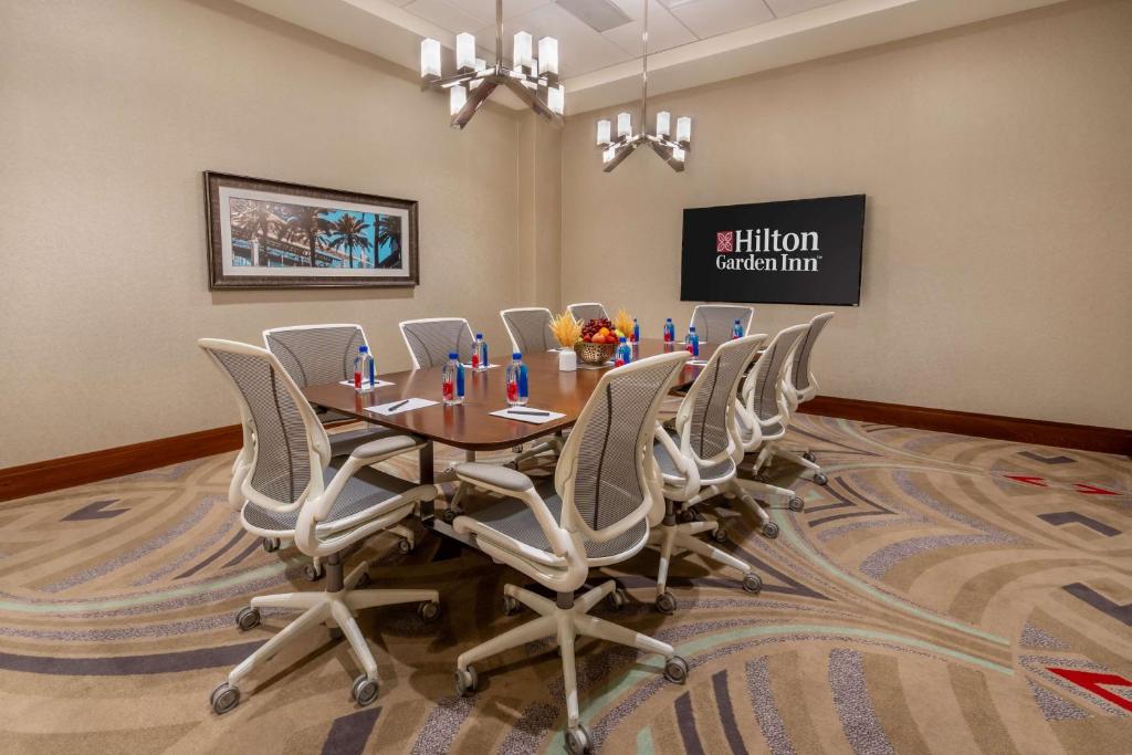 ヒルトン ガーデン イン フェニックス ダウンタウン (Hilton Garden Inn Phoenix Downtown) 会議室