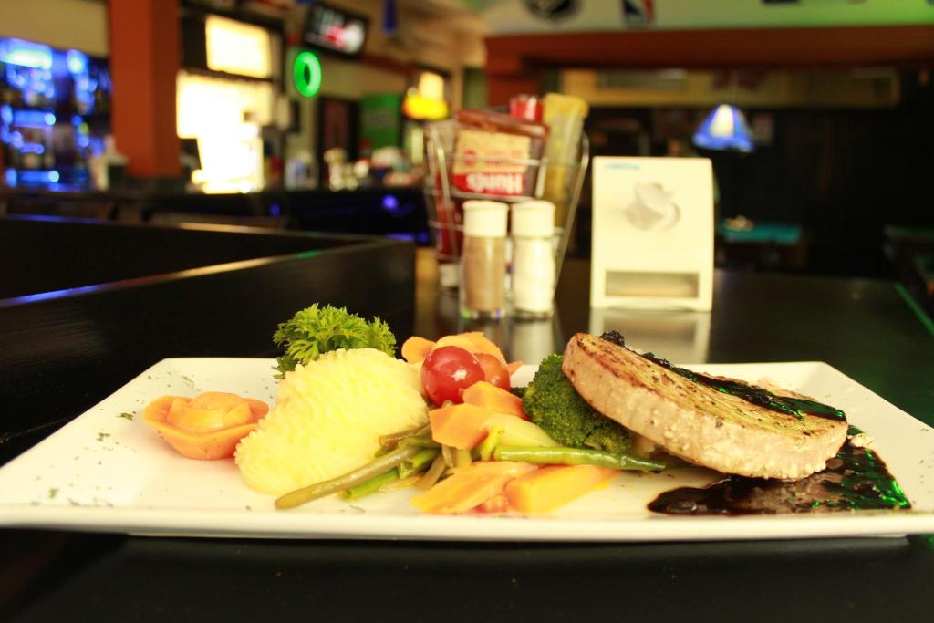 Great food & dining