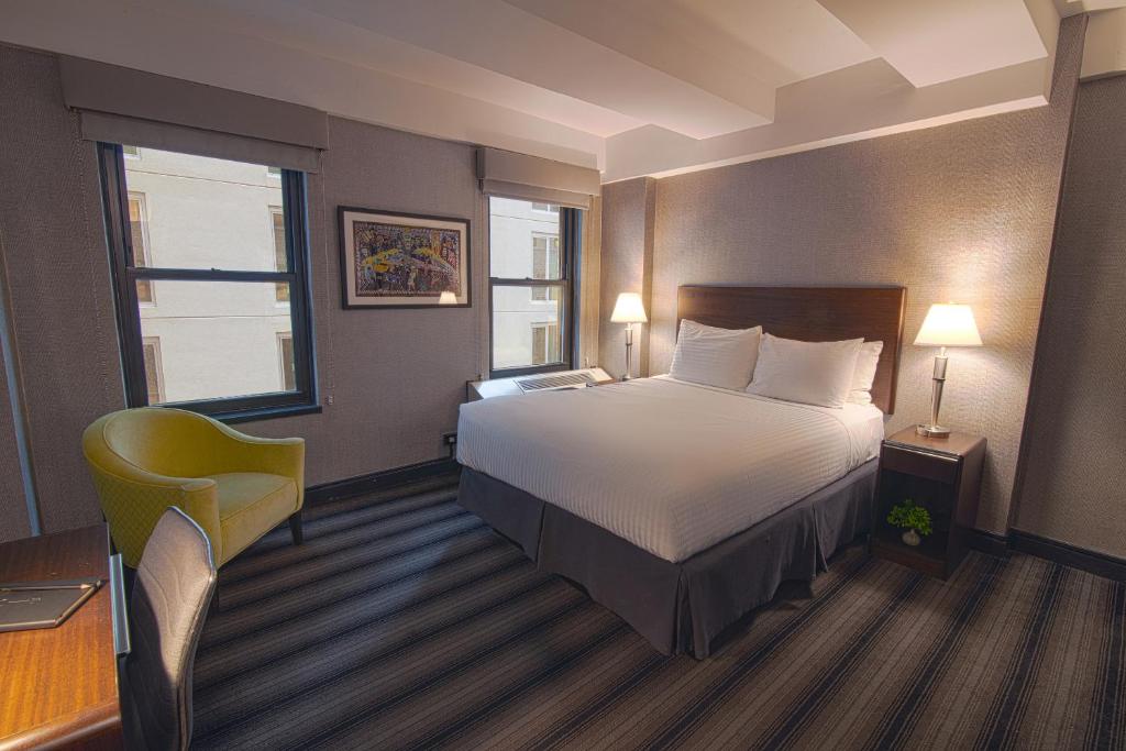 New York Hotel Edison room