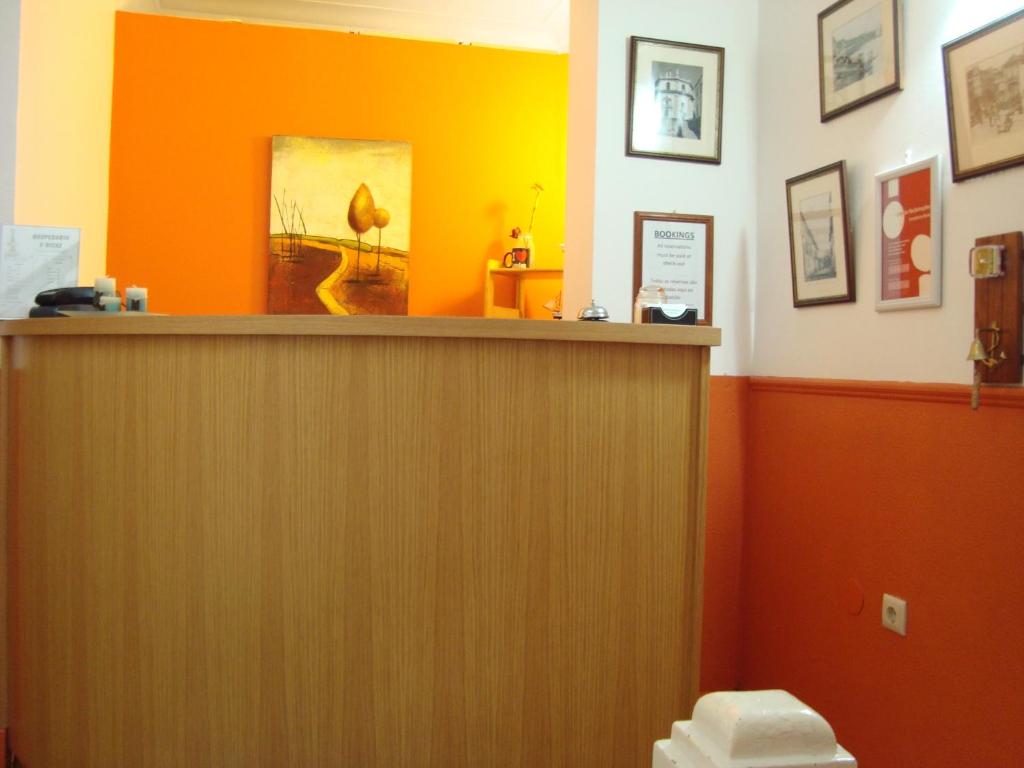 フロント・ロビー