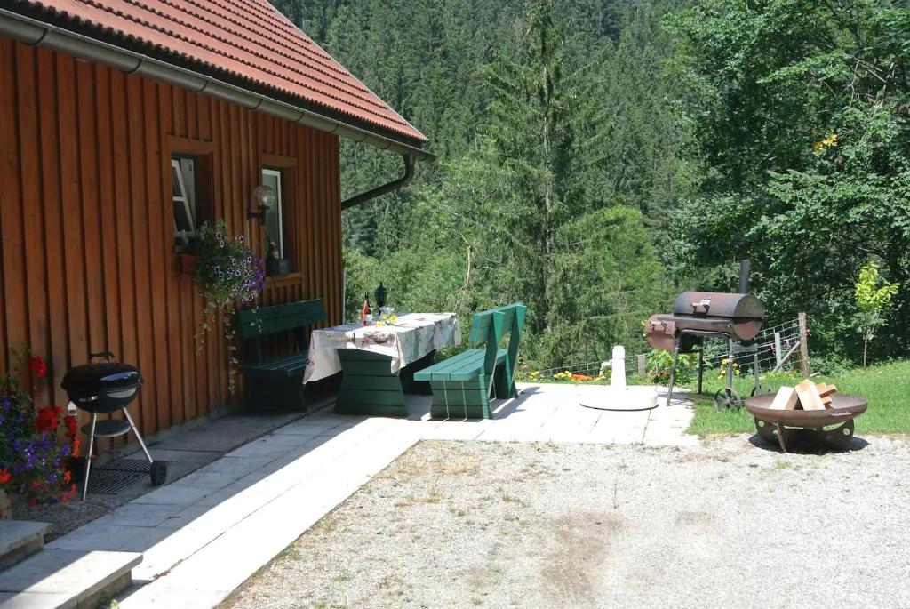 Ferienhaus Waldenstein 1 - 2