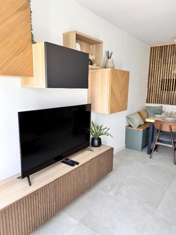 *New* Bohemia 6 pax Appart Disney - 5