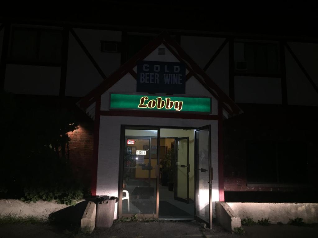 Villagers Inn photo