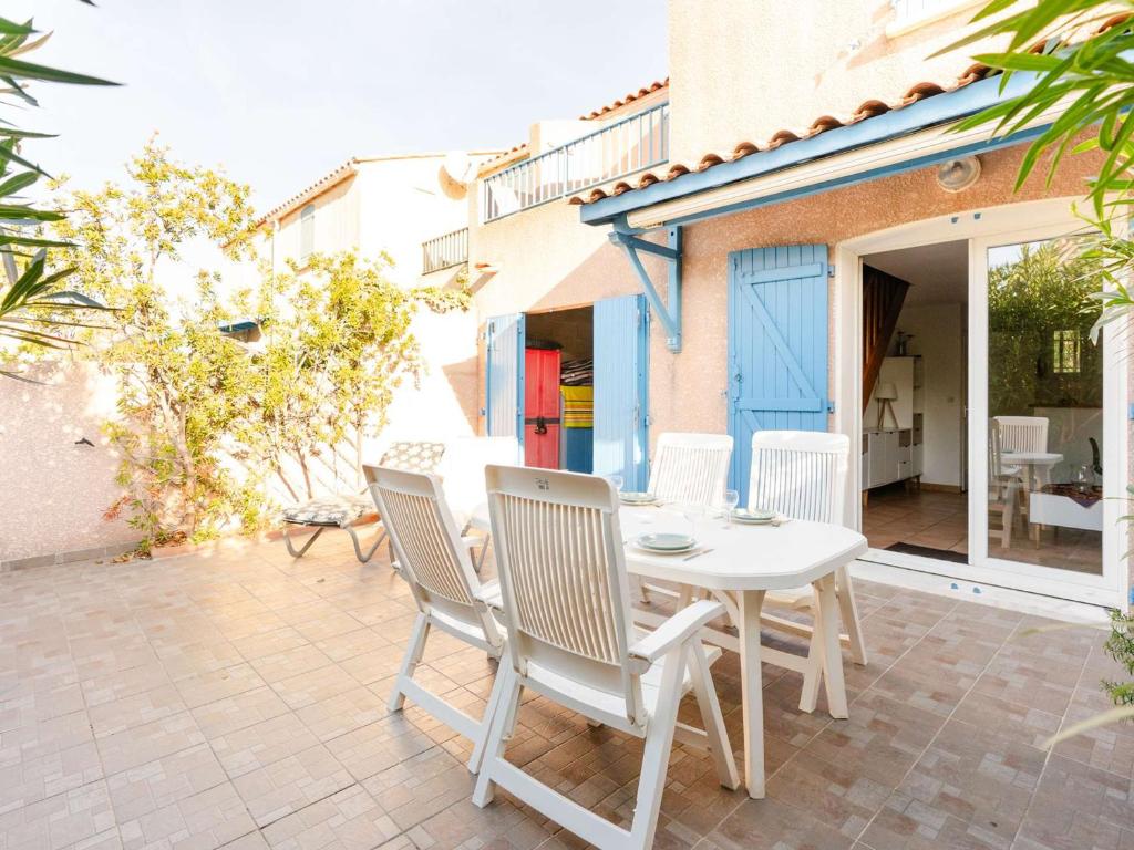 Pavillon climatisé 4 pièces avec WIFI, proche plage, terrasse, barbecue, park. privatif, animaux admis - FR-1-409-249 - 3