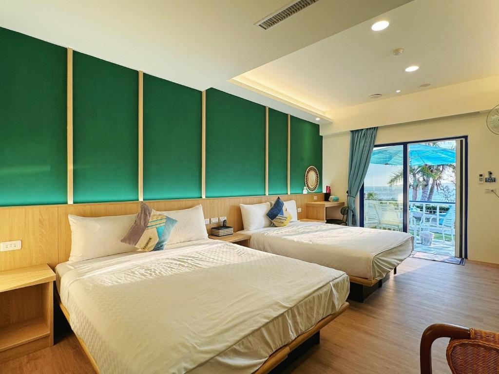 Golden Coast 36 - Sea View B&B 호텔 이미지 1