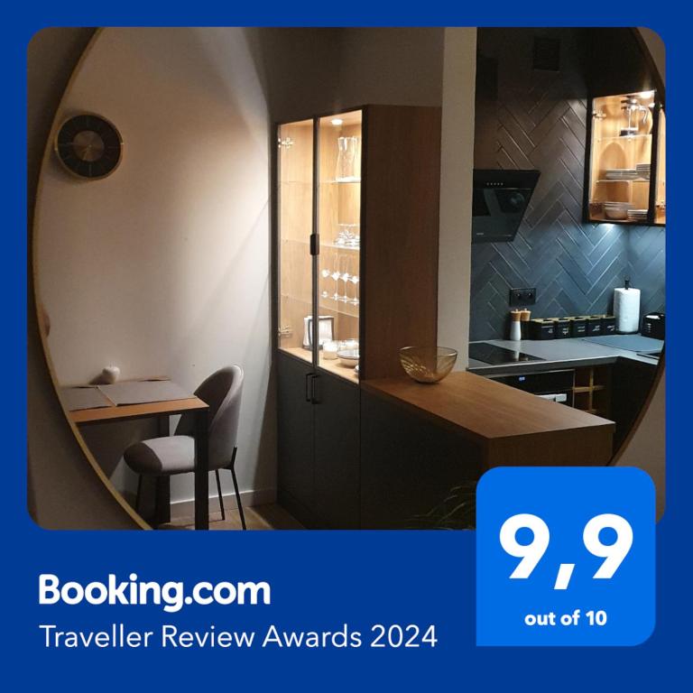 Apartment Between, Krakov