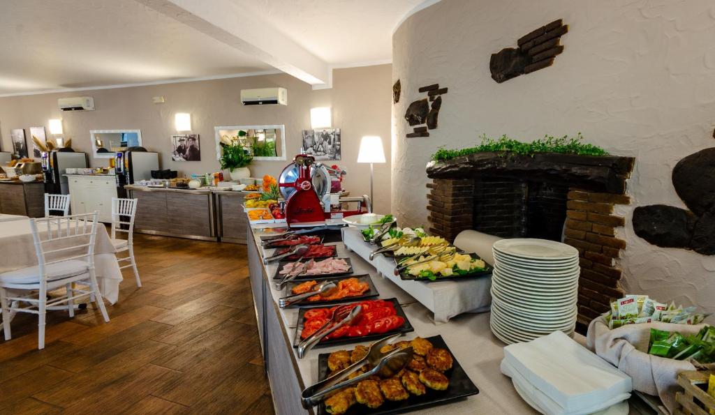 Calanica Resort — Restauracje i bary in Cefalù, Sycylia