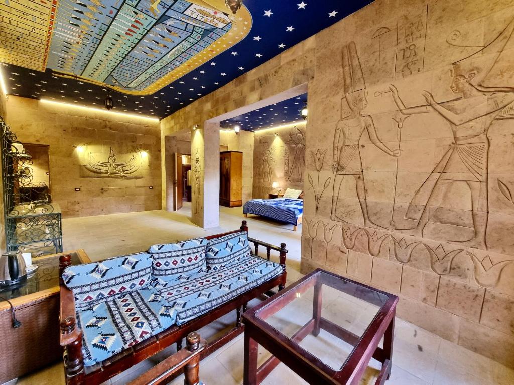 Bed, Thebes Hotel in Luxor