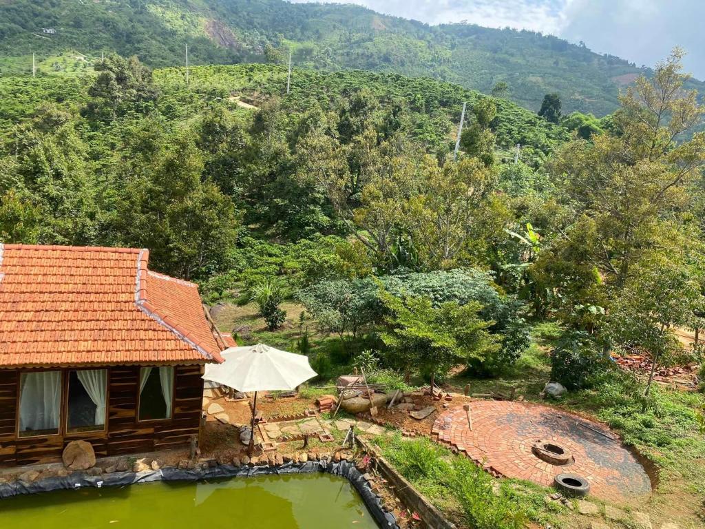 Lam Nguyen Charming House