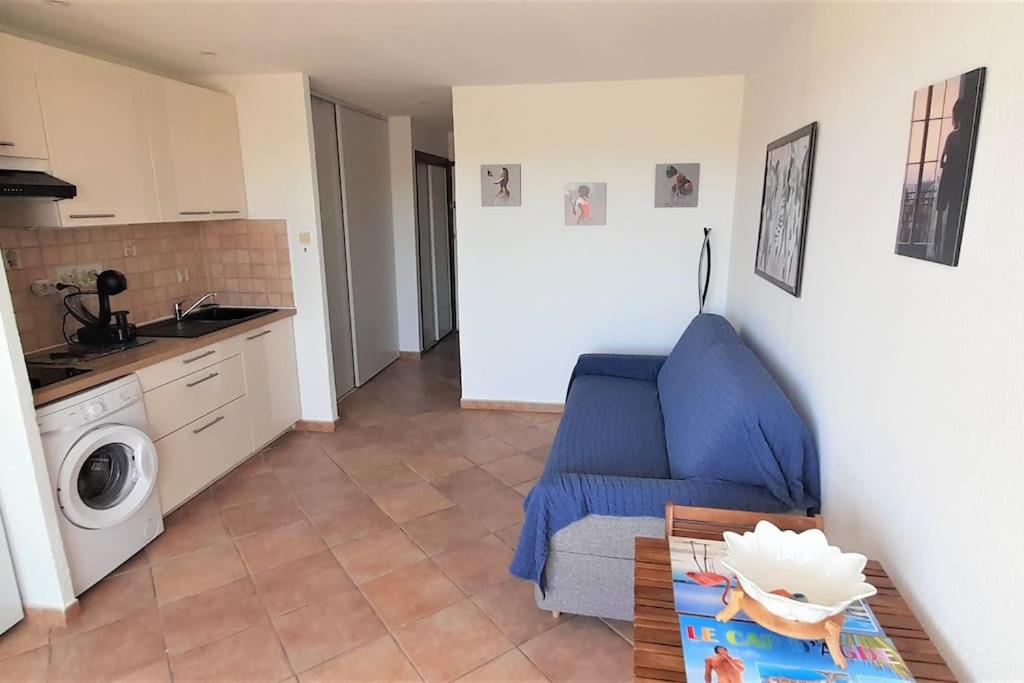 Studio 121, Héliopolis K au Village naturiste, Cap d'Agde