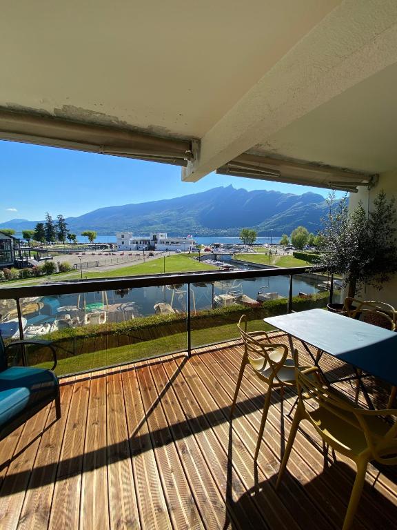 Appartement d'exception au bord du lac - 1