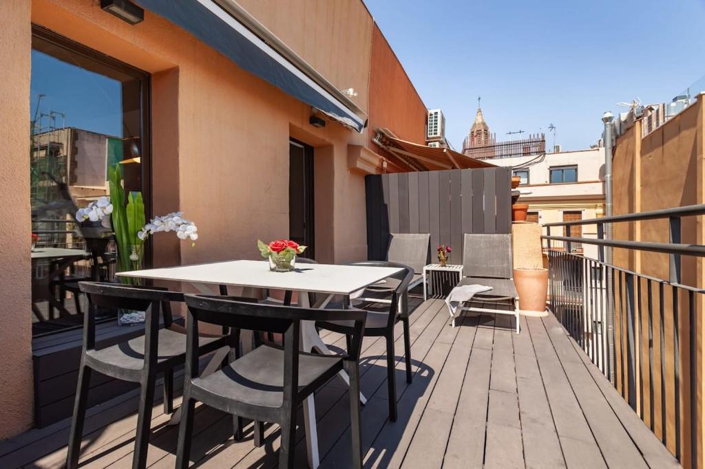 The Collection Barcelona - 3-bedroom penthouse with terrace in Eixample - 5