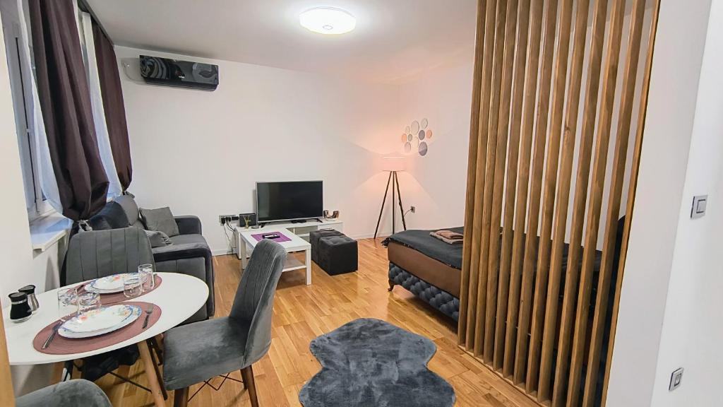 TALIJA, Vračar (historical)