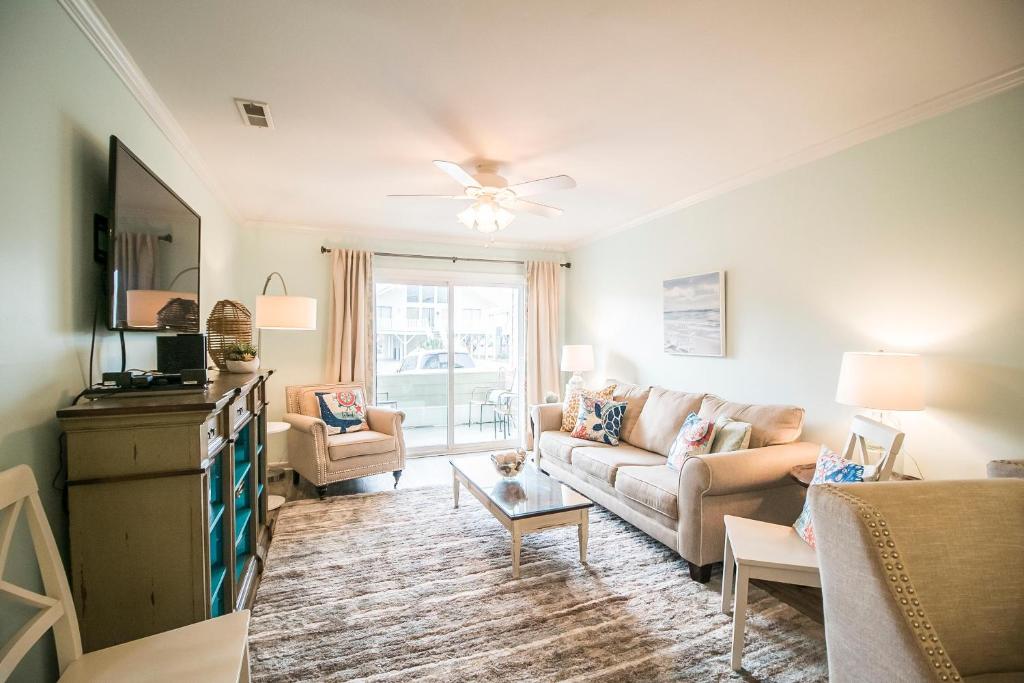 Marsh Villas I-1 - 2nd Row Marsh View - Cherry Grove Section, Myrtle Beach