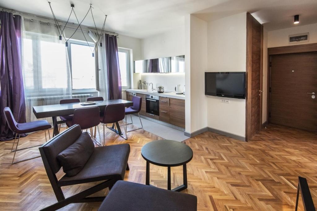Apartman Nije Useljiv - 1