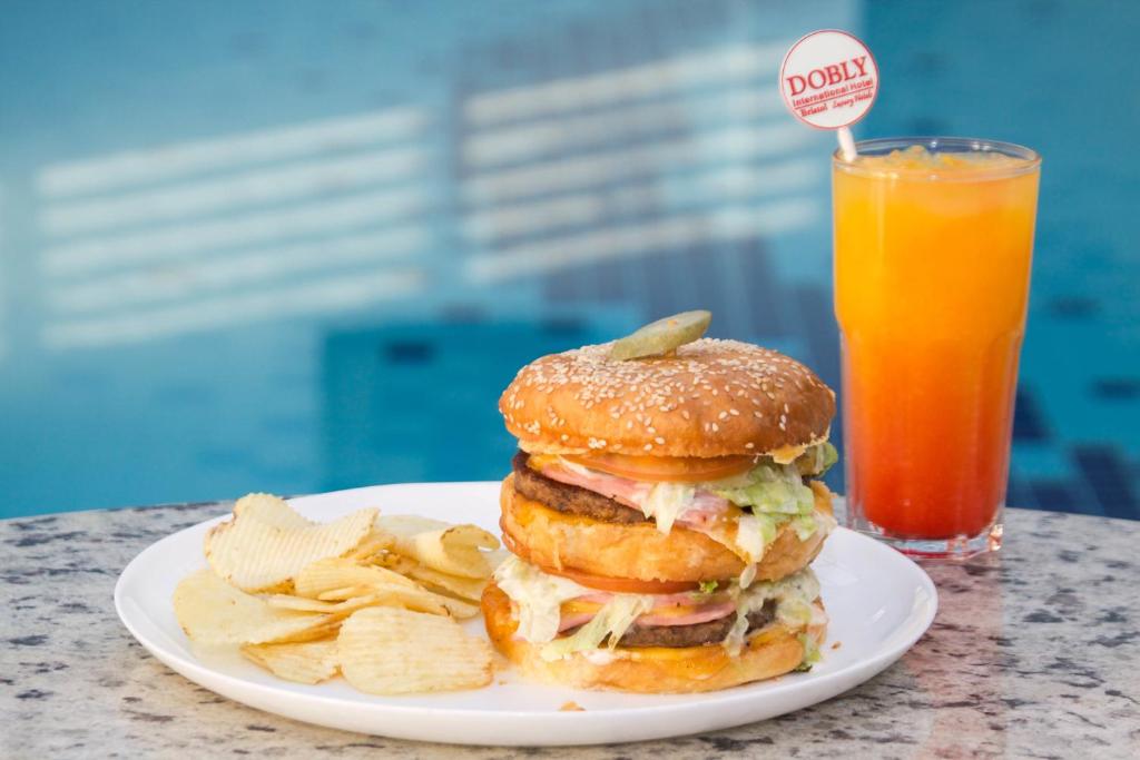 Bristol Internacional Hotel Photo 36