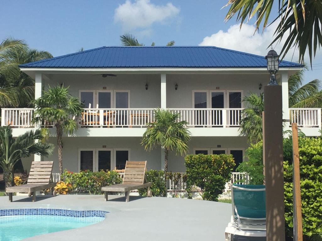 9A apartments in Sapphire Beach Resort
