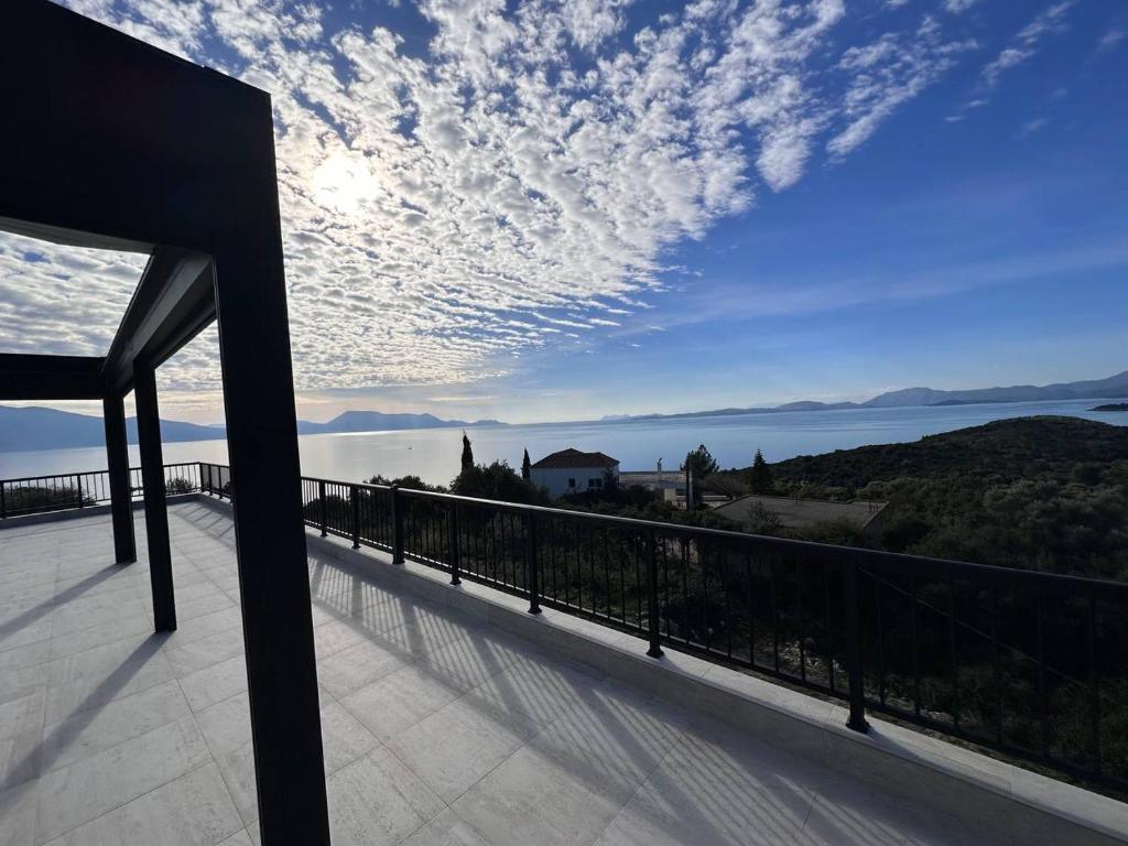 Amazing Villa By The Sea, Palairos