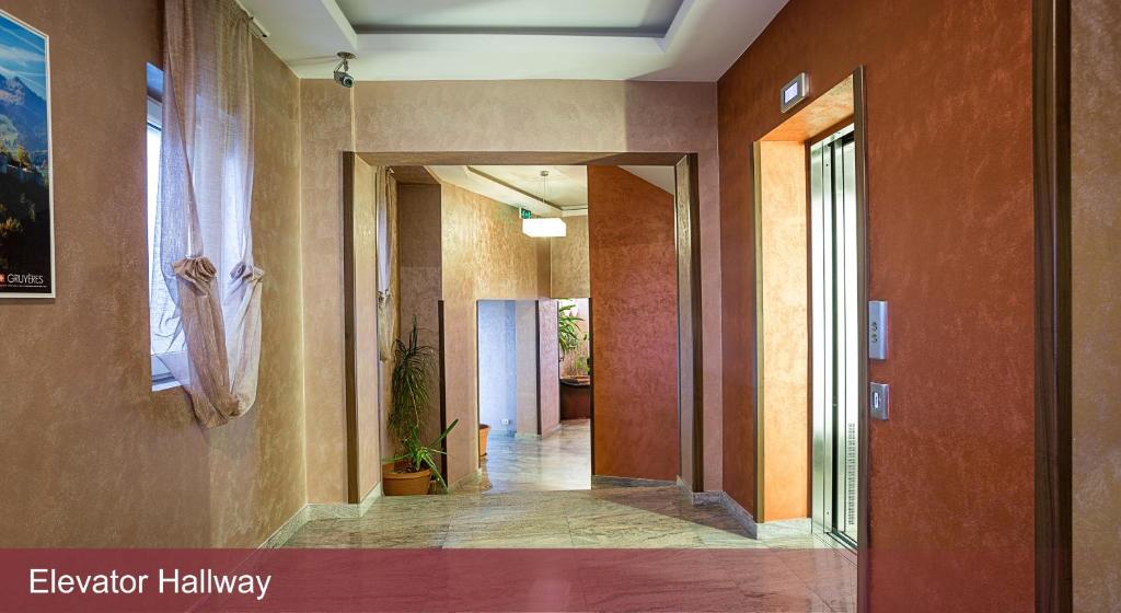 Hotel Inter Business Bucharest photo