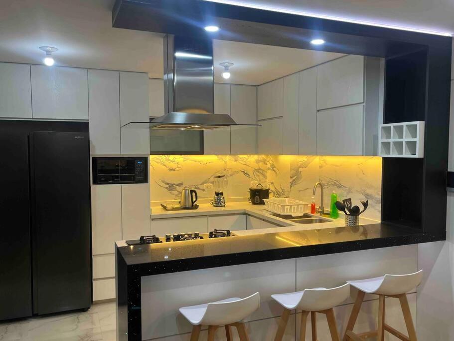 Exclusivo Departamento Urb.Michell - Cerro Colorado - 5