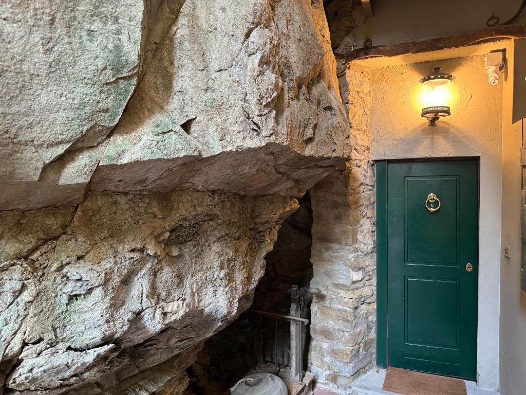 Florence Rock Apartment - 3