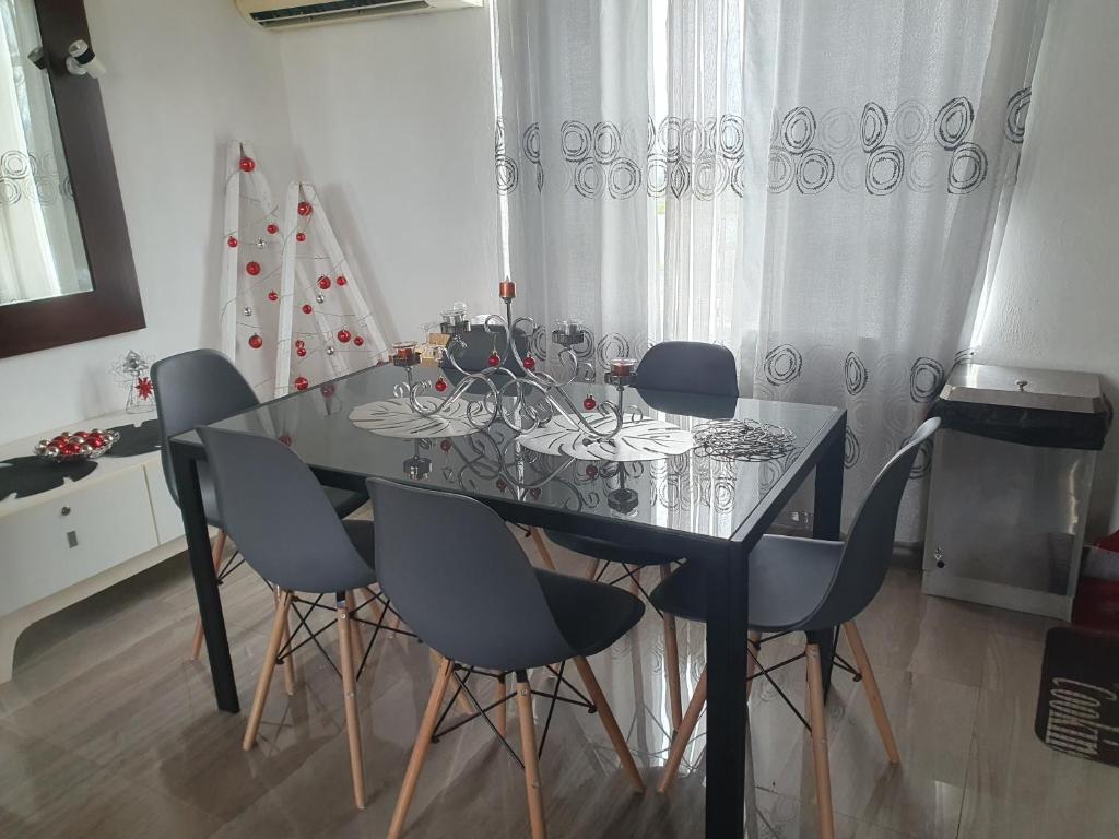 Sunset View, Beau Bassin