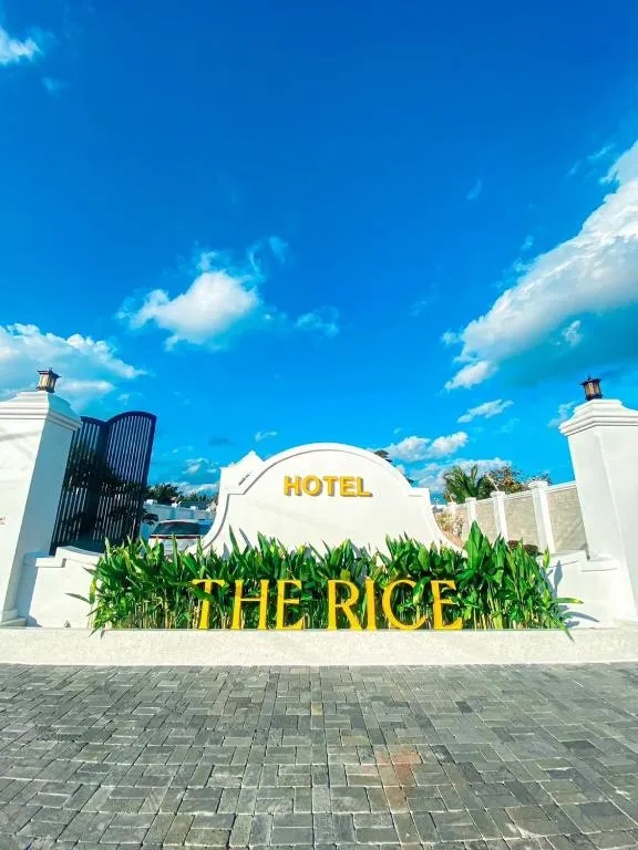 Khách Sạn The Rice Cái Bè, hotel in Cai Be