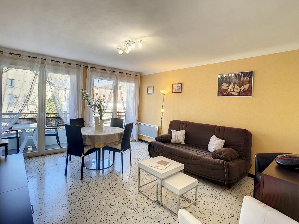 Appartement F2 moderne à Lamalou-les-Bains, proche thermes, balcon, Wi-Fi, animaux acceptés - FR-1-451-204 - 2