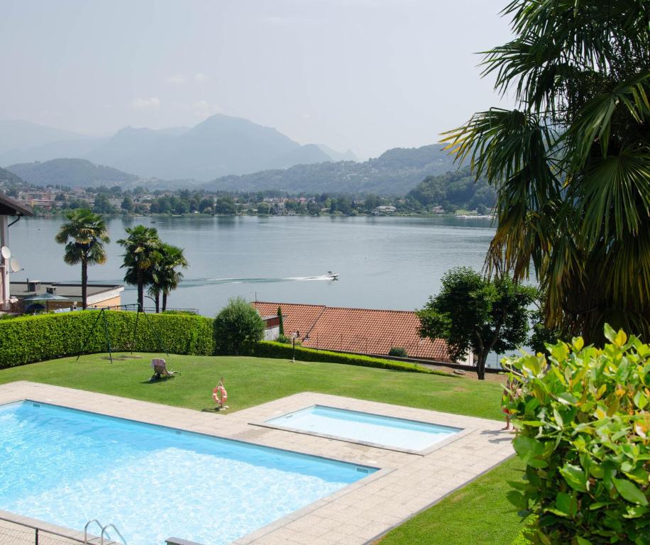 FLAT 33 - Pool, Park, Tennis, Lavena Ponte Tresa