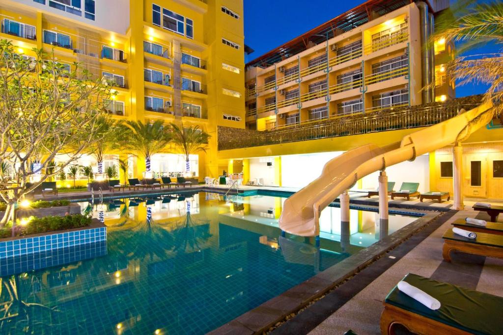Grand Bella Hotel (SHA Plus+) photo