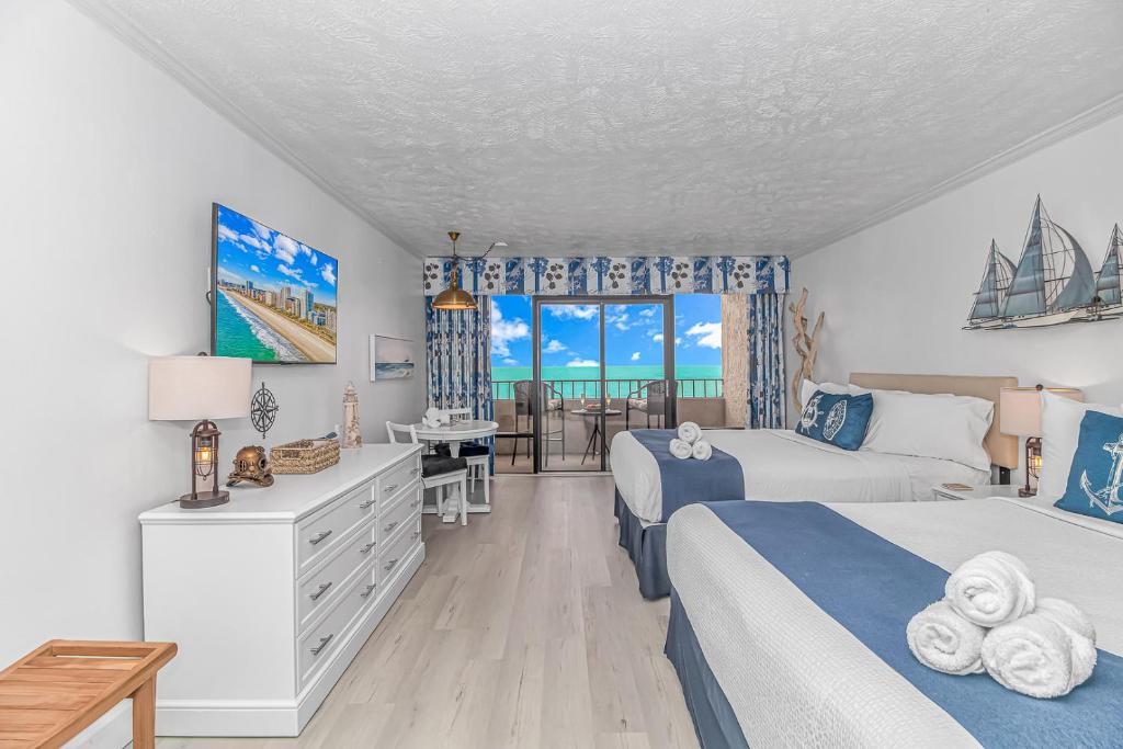 Direct Oceanfront Suite - Ocean Reef 803 - Sleeps 4!, Myrtle Beach
