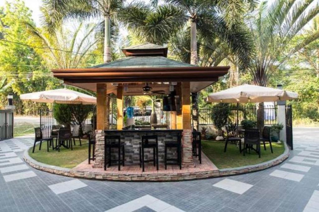 Restaurant, The Gabriella Bed and Breakfast in Bohol