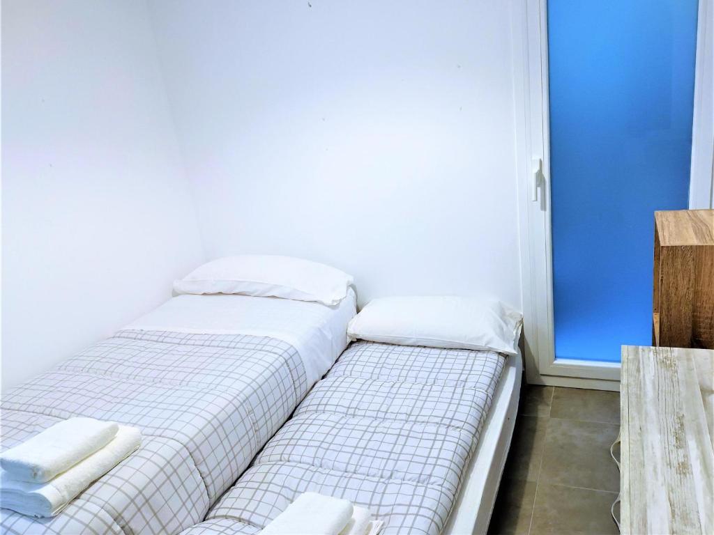 Apartamento céntrico a 50m de la playa, puerto y paseo marítimo en Roses, ¡totalmente reformado! - ES-258-88 - 5