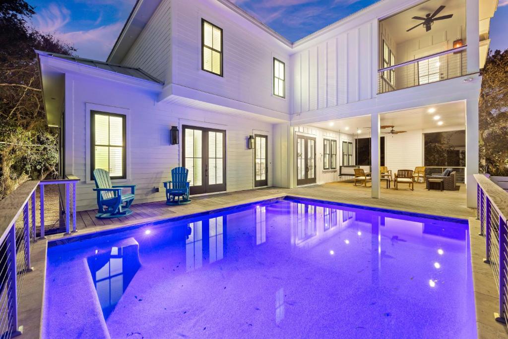 PALM2905: 2905 Palm Blvd., Isle of Palms