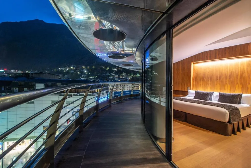Hotel Starc by Pierre & Vacances Premium，位于安道尔城的酒店