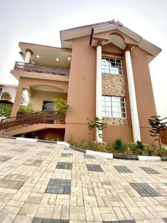 Hotel Fountain Blu, hotel in Abeokuta