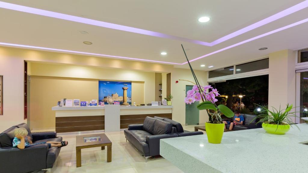 Paleos Hotel Apartments photo